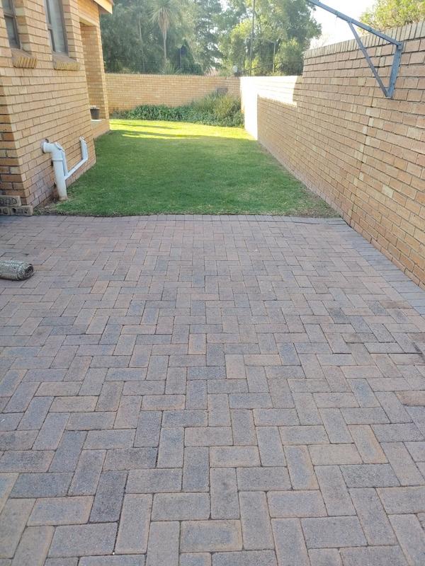 3 Bedroom Property for Sale in Vaalpark Free State